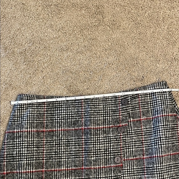 Plaid Button-Front Skirt large - Picture 7 of 7